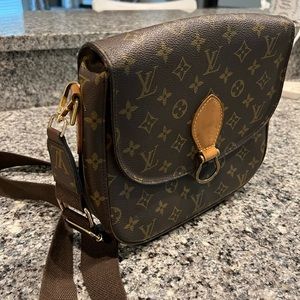 Louis Vuitton Saint Cloud GM